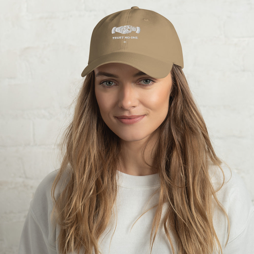 Trust No One)Premium dad hat