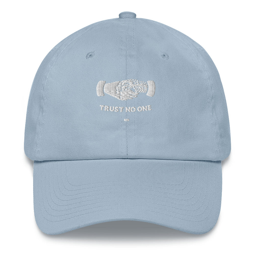 Trust No One)Premium dad hat