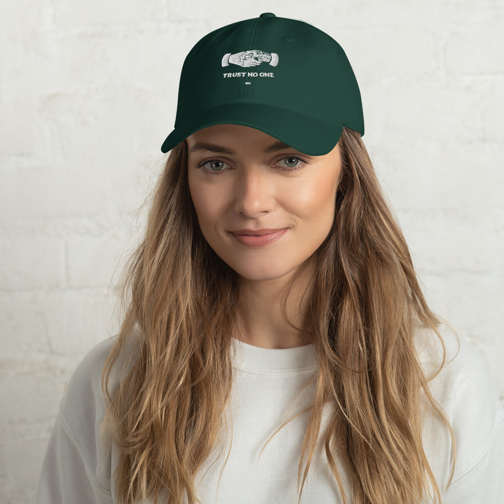 Trust No One)Premium dad hat