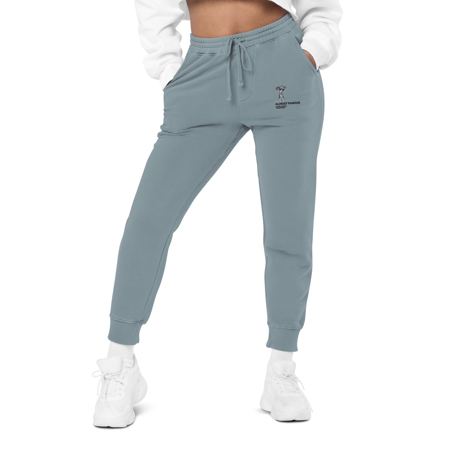 Almost Famous Unisex pigment-dyed sweatpants